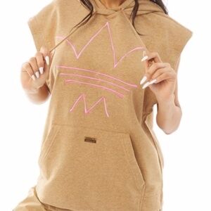 Adidas OVERSIZED Sleeveless Hoodie Size Small